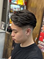 フジヤマバーバーショップ エビス(FUJIYAMA BARBER SHOP ebisu) フェード×ビジネススタイル