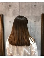 オーヴォ ヘアデザイン(OOVO HAIR DESIGN)&nbsp;重い感じの質感重視のヘアスタイル