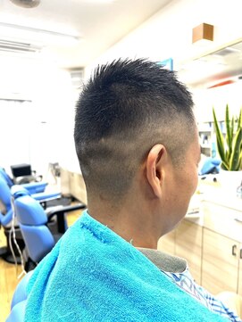 スマイル(Smile) ソフトモヒカン ベリーショート スキンフェード ビジネス メンズ