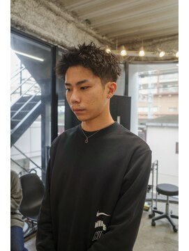 スレイ 西宮(SLAY) 波巻きハイライトアップバングツーブロックマッシュ