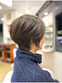 好印象!白髪ぼかし丸みショート