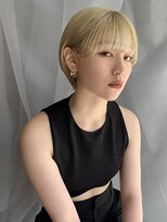 メイカ(MEIKA)&nbsp;【 マッシュショート × ハイトーンベージュ 】浅野美紀