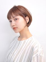 アイスバーグ(eyesburg) 20代30代40代/ミニボブ/前髪あり/グレージュ/小顔/清澄白河
