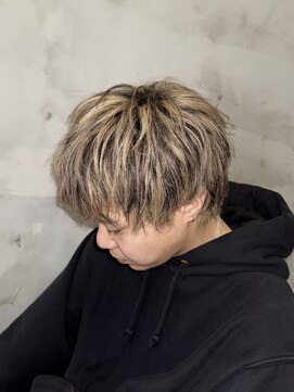 アイズニューヨークプレミアムトヤマ(I's New York PREMIUM TOYAMA) メンズローライト