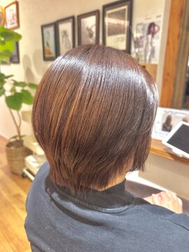 トモリヘアルーム (tomori Hair room) ネオメテオストレート ショートボブ