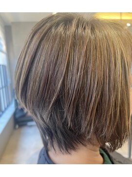 アラモア 国立(Alamoa) ショートハイライト×フレンチカジュアル