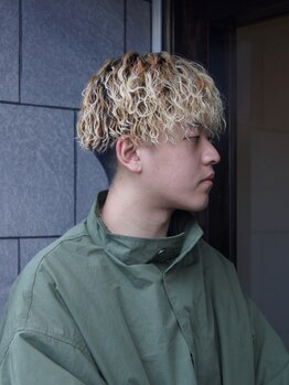 ソラーナ(SOLANA)の写真/【メンズ特化サロン】barbershop直伝テクニックでフェードデザイン～パーマデザインまで幅広くスタイル提案