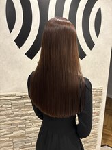 【キレイを長く楽しめる】髪への負担を最小限に抑えた施術で、ツヤ感＆手触り◎の美髪へ♪