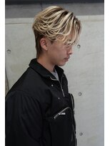 ピア ヤクイン(Pia Yakuin)&nbsp;動きと立体感が映えるハイトーンセンターパート