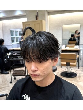 レイズ 名古屋駅(RAYS) ナチュラルシースルーマッシュフェザーショート