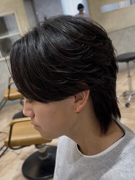 レイズ 名古屋(RAYS) ニュアンスフェザーパーマ毛流れセンターパートウルフ