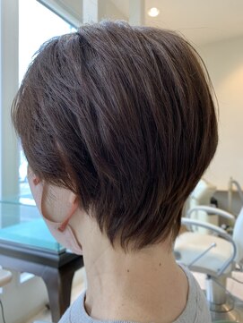 イーズヘアー(ease hair) ショート