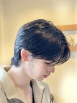 エラン 鈴鹿(Elan) 毛流れセンターパート