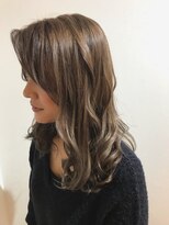 ヘアーサロン クスキ(hair salon KUSUKI) シルバーベージュ、ハイライト、ローライトオン！！