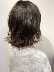 ［AntigaVI］マットベージュ×ラベンダーピンクインナーカラー