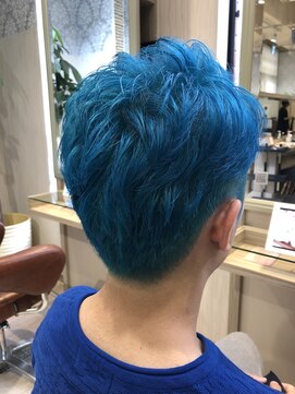 ビス リアン 川口店(Vis lien) 刈り上げ／アップバング／ツーブロック／ハイトーン