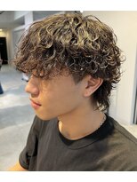 リコ ヘアアンドリラクゼーション 名駅店(LICO HAIR＆RELAXATION)&nbsp;マッシュウルフと波巻きパーマ　名古屋駅/名駅/メンズ