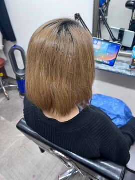 シアー(SHEER.) 髪質改善×縮毛矯正×酸性ストレート【表参道,青山美容室】