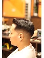 ウエストサイドバーバーチャップス(West Side Barber Chaps) サイドパート