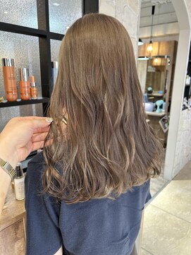 リベルテ(Liberte) 《Liberte》ミルクティーベージュ/ブリーチなしWカラー