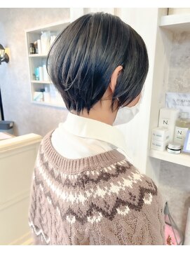 キャアリー(Caary) 福山人気caary丸みショートヘア骨格矯正愛され斜めバング20代