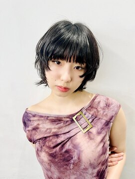 レコ 渋谷(LECO) 黒髪ウルフ