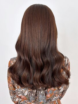 アイティーバイアルバム 藤沢店(IT by ALBUM) レイヤーロングカーキベージュくびレイヤー美髪_ba486621