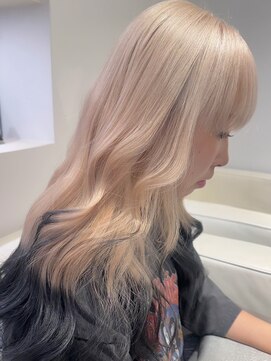 ベレーザ 渋谷神南(Beleza) 14172ブリーチ＆ダブルカラーホワイトブロンドハイトーンカラー