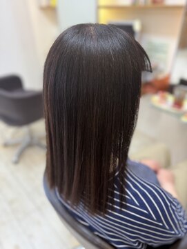 サロン ド アベニュー ナチュラルストレート