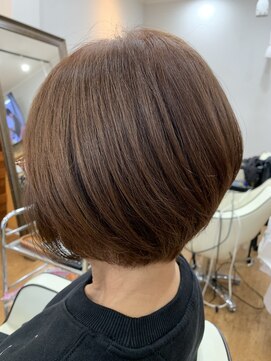 フリー(Free) 40代50代60代◎艶々さらさらショートヘアー/ショートボブ/ボブ