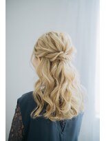 マルケ(marquer)&nbsp;本町・堀江・ヘアセットお呼ばれヘア