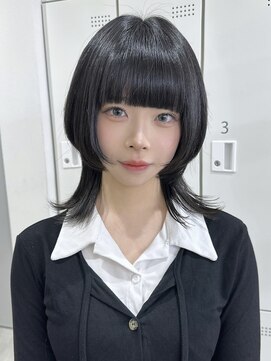 ユーフォリア 銀座(Euphoria) ウルフ/ウルフカット/ロングウルフ/ハイレイヤーウルフ担当岩崎