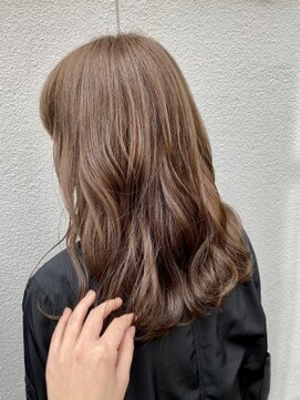 ユニヴァース 篠ノ井店(u ni verse) シフォンベージュ