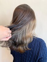 オル(Olu)&nbsp;【MASAYA】インナーカラー×シアーブロンド