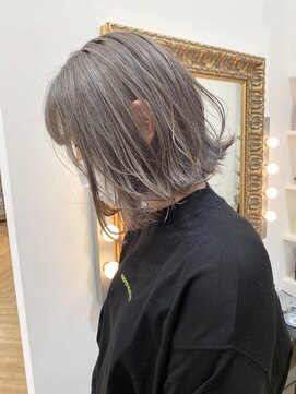 コワファースト  させぼ五番街店(COIFF1RST) ハイトーンなグレージュ♪