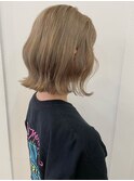 ハイトーン♪ブロンドベージュ×切りっぱなし