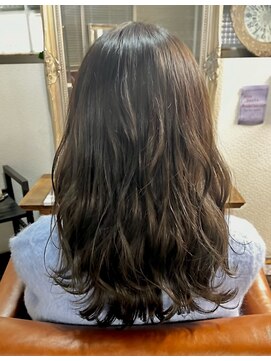 グリー ヘアープロデュース(Gree hair produce) 【Gree金子】ブルージュ/暗めカラー/赤味を抑えたカラー