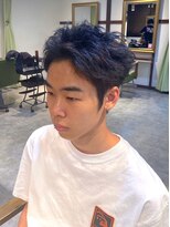 ネウィサリュー 立川(newi saLyu)&nbsp;メンズカットハイライトマッシュパーマウルフアッシュブラック