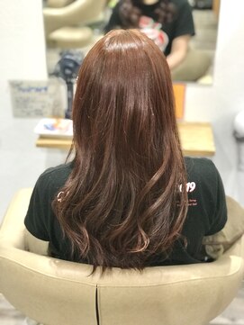 クート 北浦和(ku-to) ハイトーンピンクコテ巻きスタイル