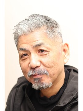 ヘアーアンドグルーミング ヨシザワインク(HAIR&GROOMING YOSHIZAWA Inc.) フェードサイドパートスタイルイケおじ