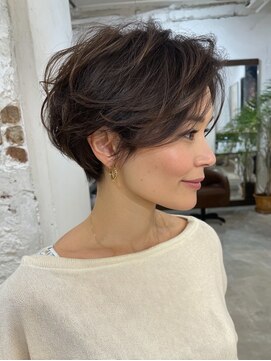 レリーノーブル 西宮北口(RelyNoble) エイジング毛対応◎ショート×ハイライトで軽やかに[西宮北口]