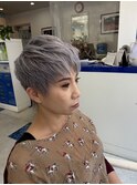 高発色シルバーラベンダー×極上立体感ウルフショート