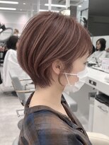 アッシュ 横浜西口店(Ash) 横浜ショートカットピンクベージュピンクブラウン丸みショート