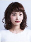ラフな質感のリラックスロブ