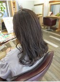 セミロング×プラチナアッシュ