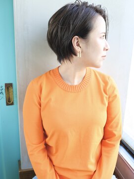 バース(BIRTH) 天神【BIRTH】カーキグレージュ×ウエーブマッシュショート　2