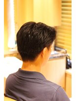 ヘアーモードキクチ 日本橋三越前店 ツーブロック センターパート