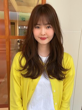 クシェル(kuschel) 前髪カットｘ寒色系カラーｘくびれミディx波巻きxダークアッシュ