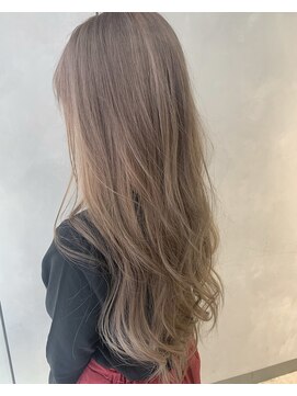 リフル 八王子(RIFULL) ハイライト　レイヤー ショートヘア　ボブ　くびれレイヤー