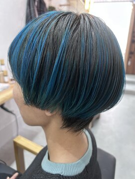 グリージョ(grigio) グリーンONバレイヤージュ